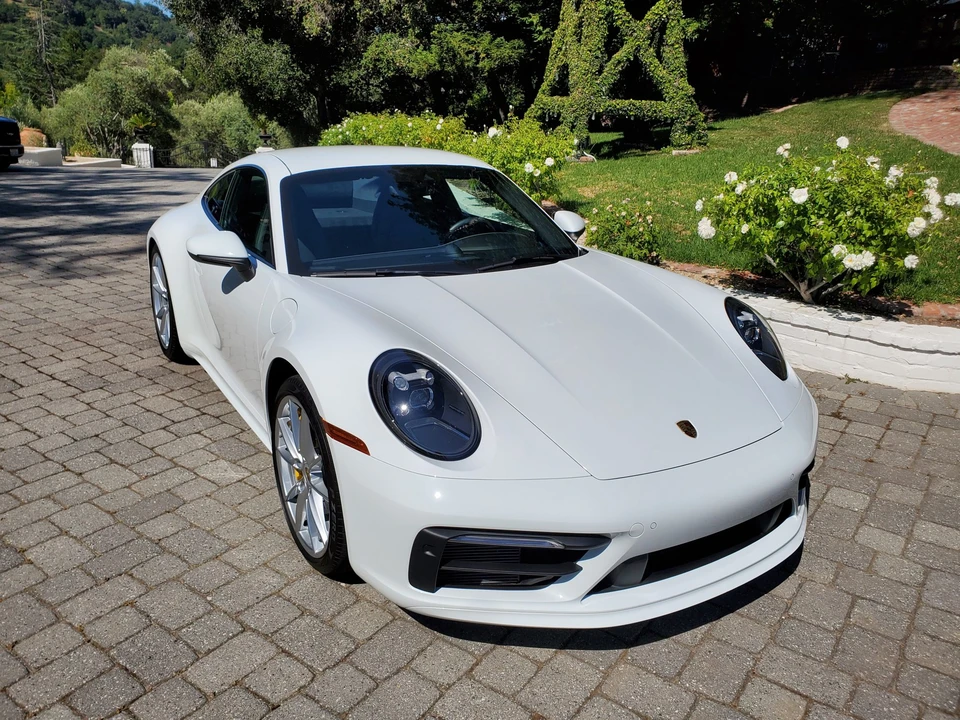 2020 Porsche 992 Carrera - Image 2 of 31