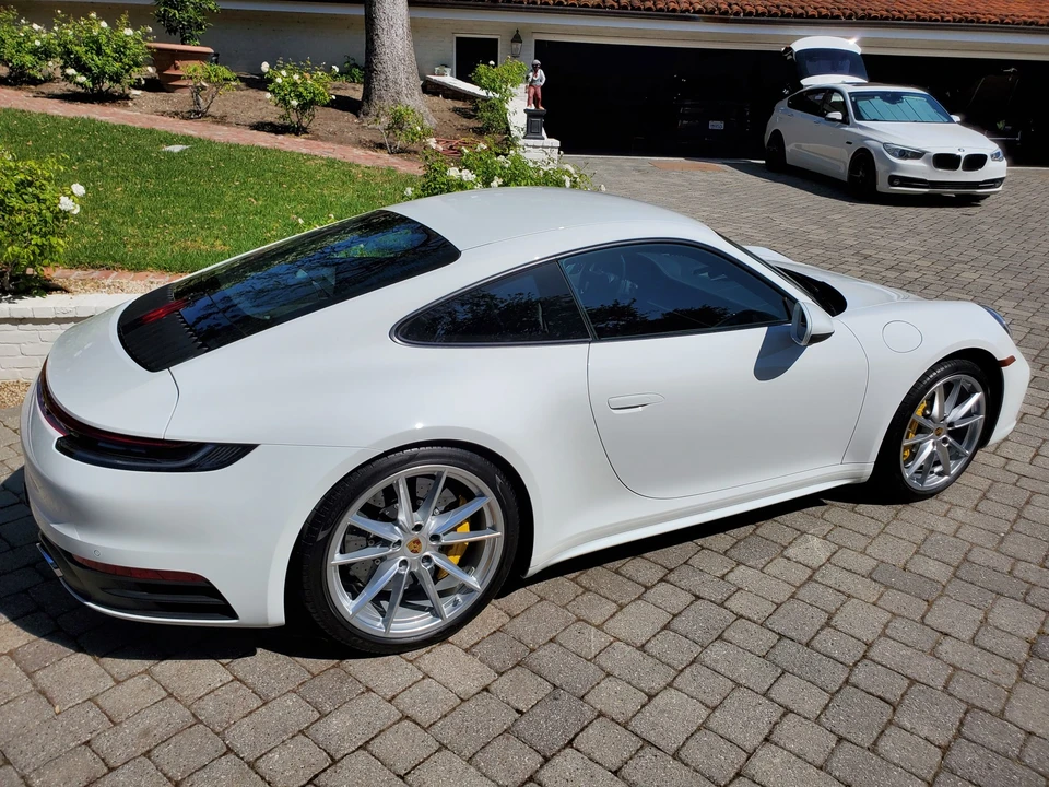 2020 Porsche 992 Carrera - Image 14 of 31