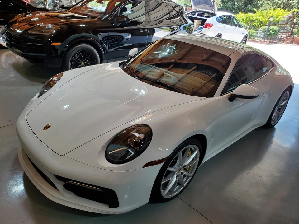 2020 Porsche 992 Carrera - Image 24 of 31