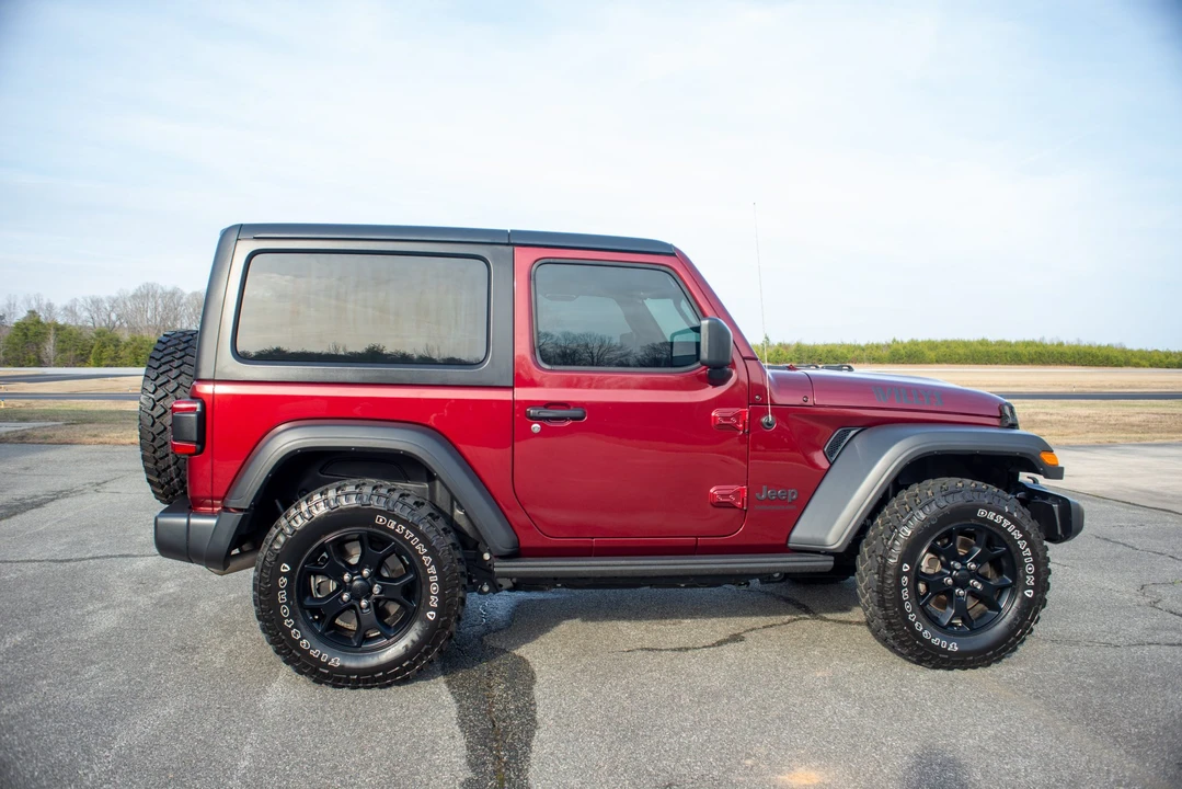 2021 Jeep JL Wrangler - Image 16 of 31