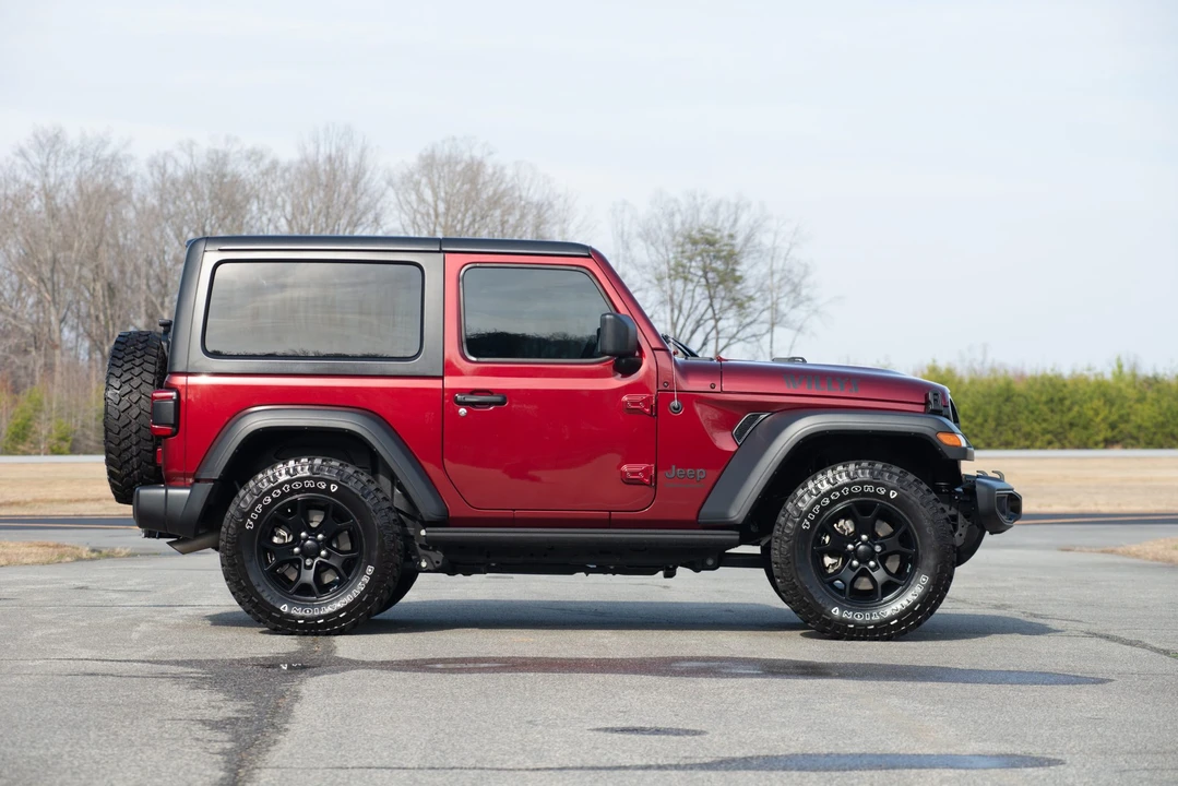 2021 Jeep JL Wrangler - Image 15 of 31