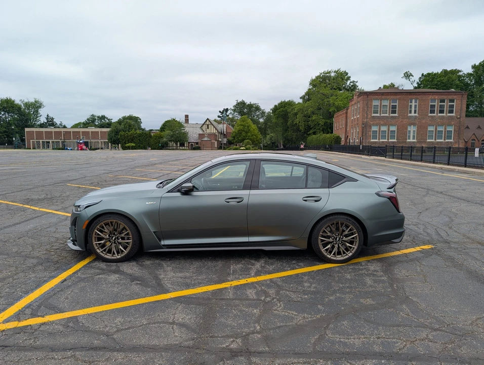 2022 Cadillac CT5-V Blackwing - Image 3 of 31