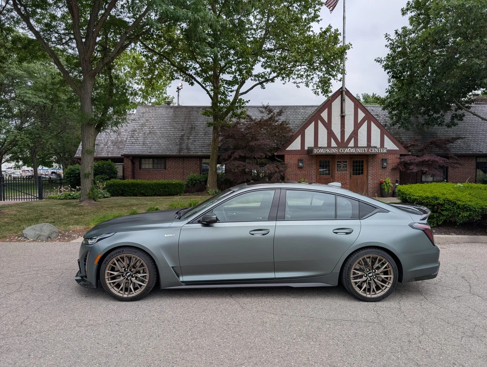 2022 Cadillac CT5-V Blackwing - Image 6 of 31