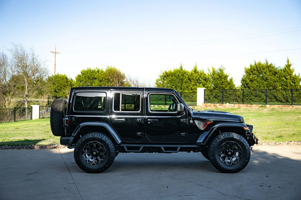 2022 Jeep JL Wrangler - Image 13 of 31