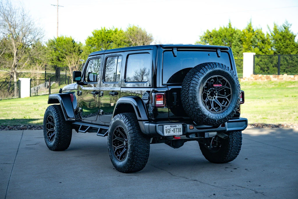 2022 Jeep JL Wrangler - Image 20 of 31
