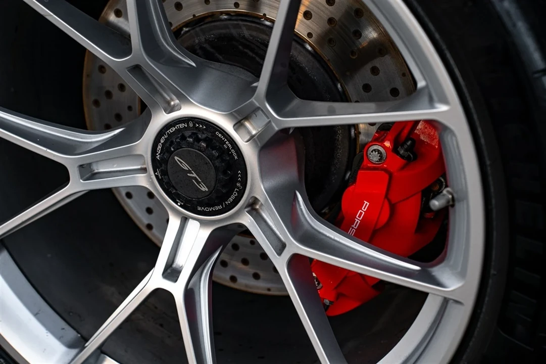 2022 Porsche 992 GT3 - Image 22 of 31