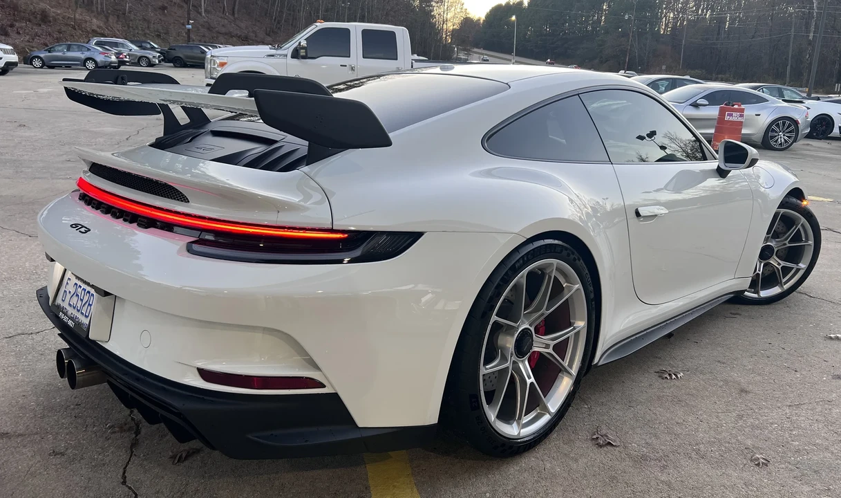 2022 Porsche 992 GT3 - Image 4 of 31