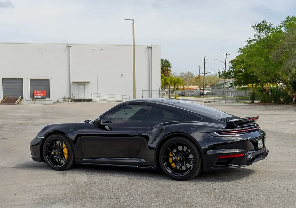 2022 Porsche 992 Turbo S - Image 5 of 6