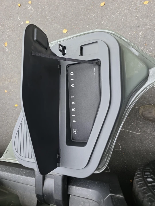 2022 Rivian R1T - Image 31 of 31