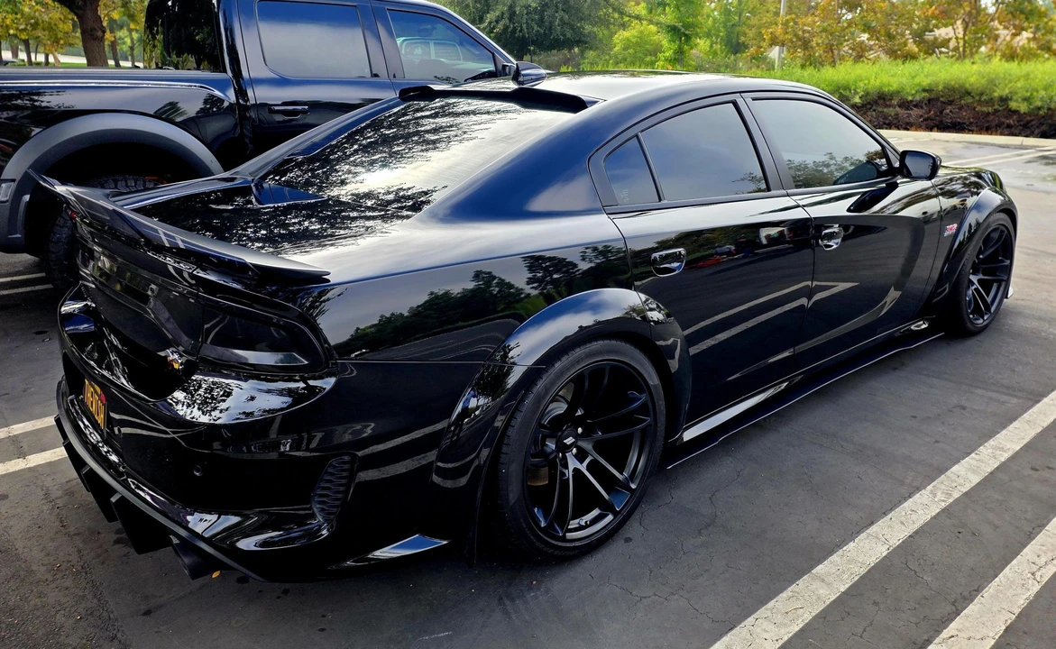 2023 Dodge Charger SRT & 392 7th Gen - Image 14 of 31