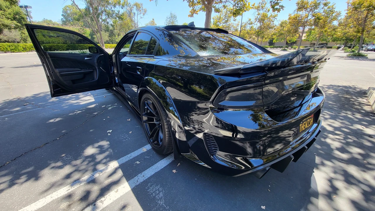 2023 Dodge Charger SRT & 392 7th Gen - Image 26 of 31