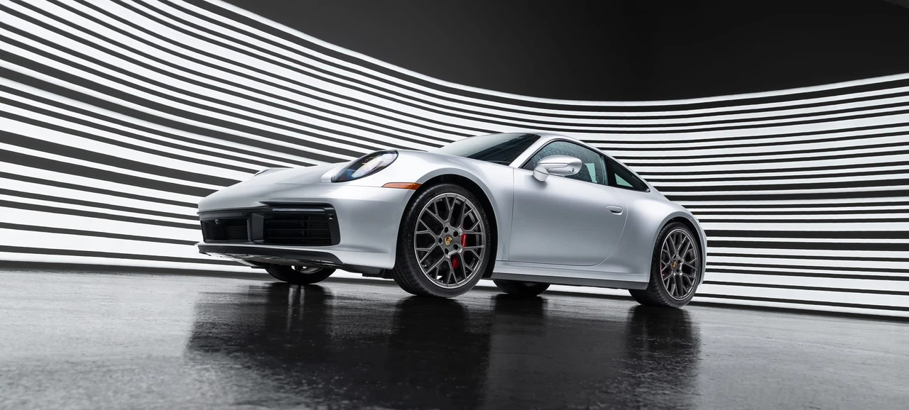 2023 Porsche 992 Carrera 4S - Image 27 of 31