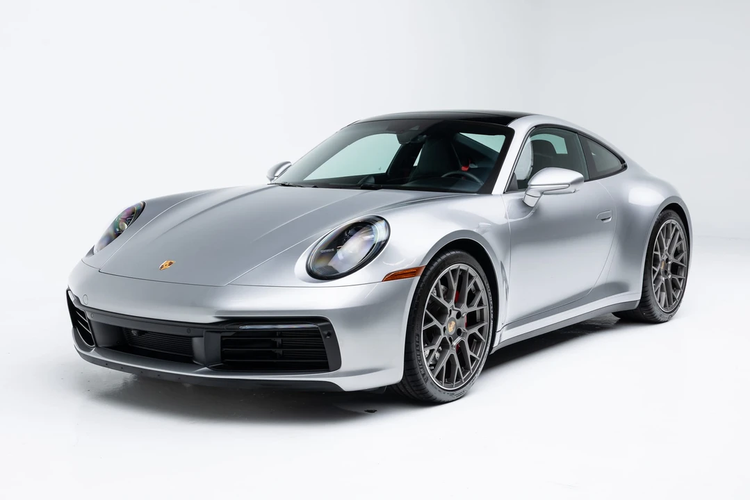 2023 Porsche 992 Carrera 4S - Image 4 of 31