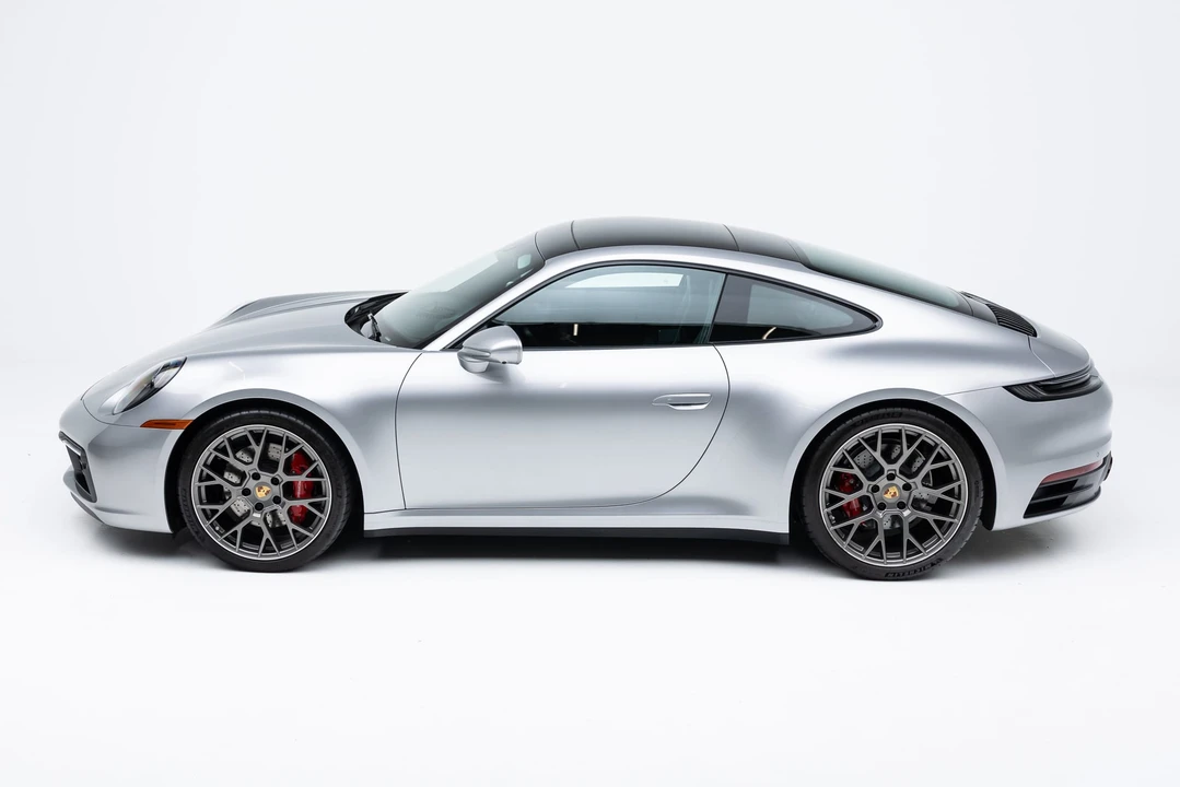 2023 Porsche 992 Carrera 4S - Image 6 of 31