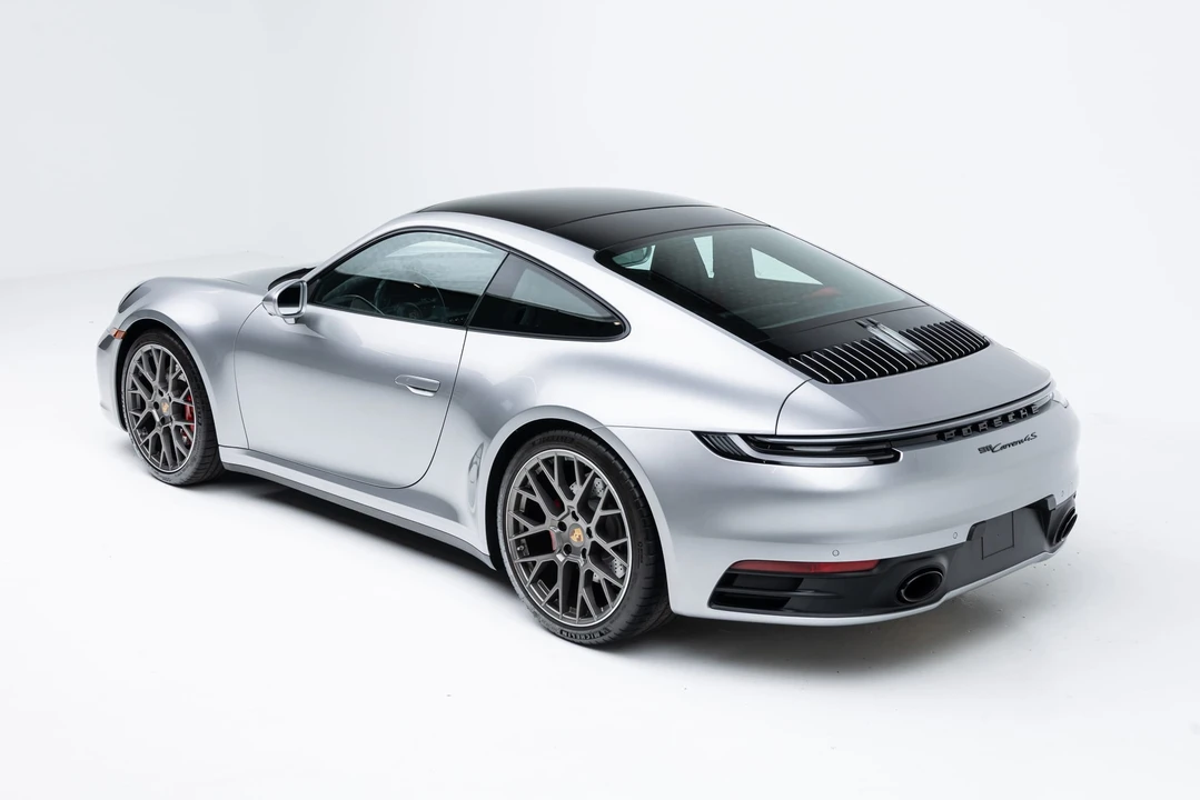 2023 Porsche 992 Carrera 4S - Image 8 of 31