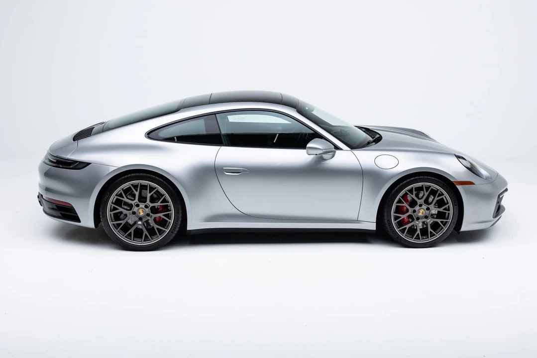 2023 Porsche 992 Carrera 4S - Image 19 of 31
