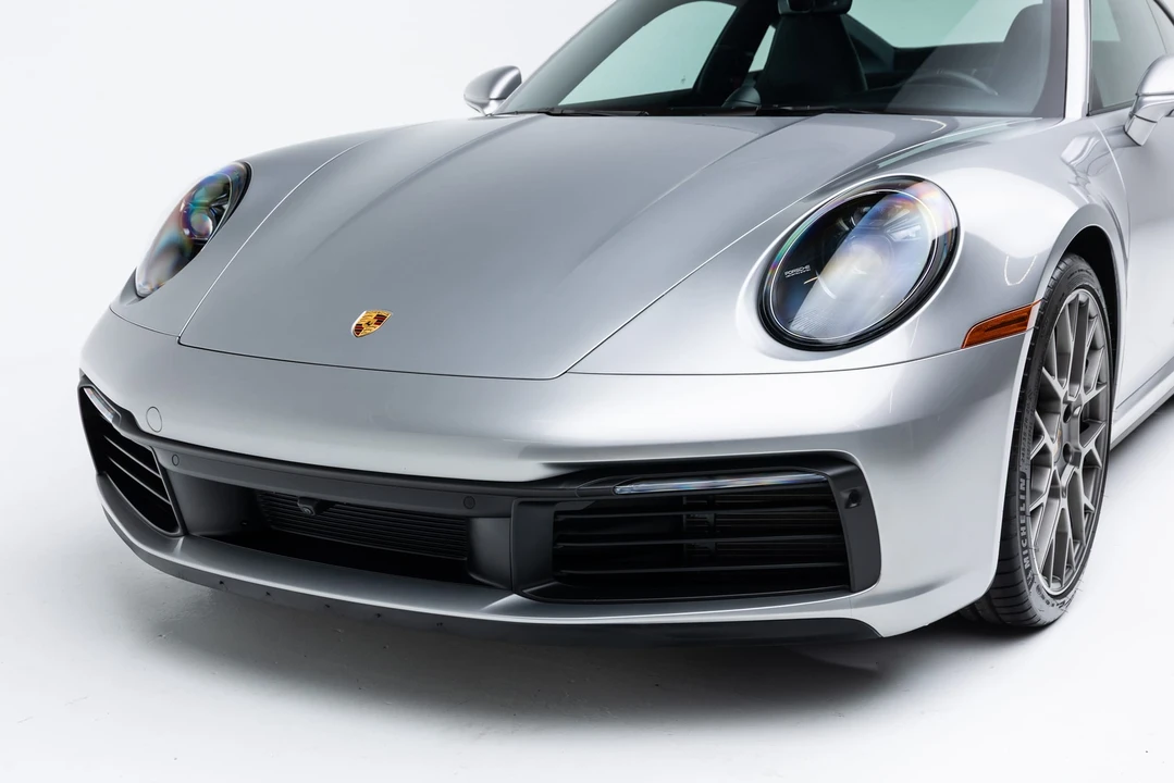 2023 Porsche 992 Carrera 4S - Image 29 of 31