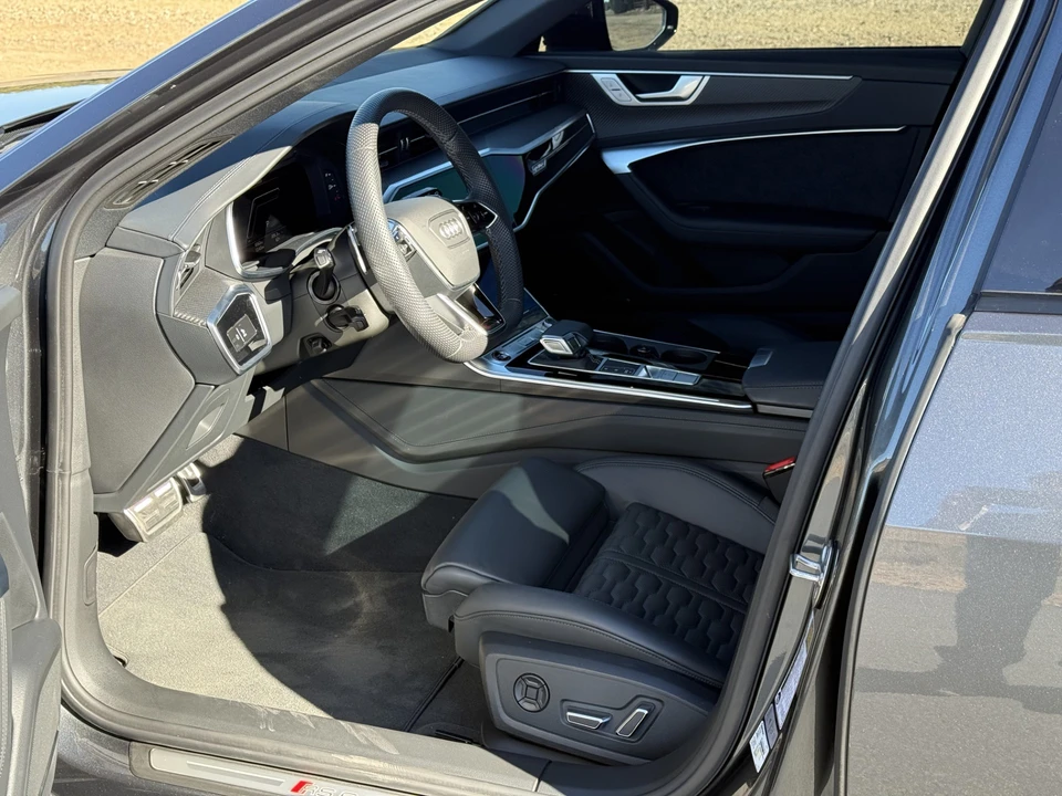 2024 Audi C8 RS6 - Image 27 of 31