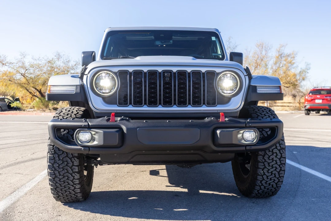 2024 Jeep JL Wrangler - Image 5 of 31