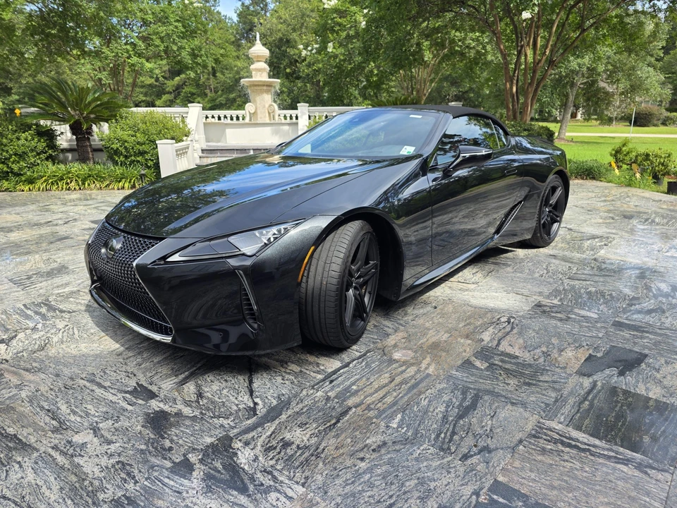 2024 Lexus LC - Image 2 of 31