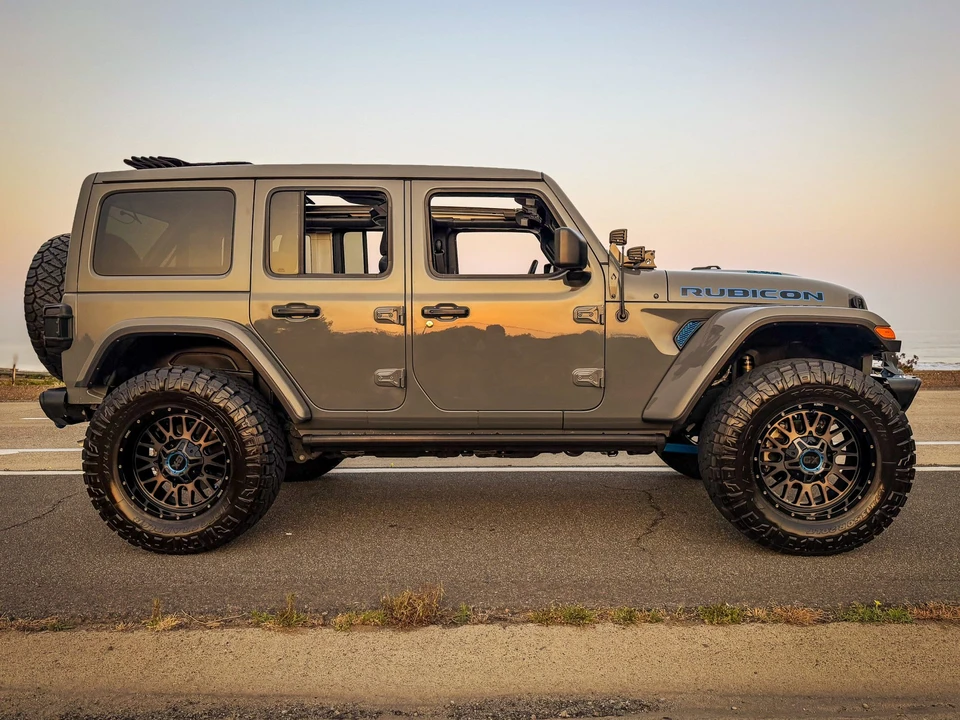 2021 Jeep - Image 30 of 31