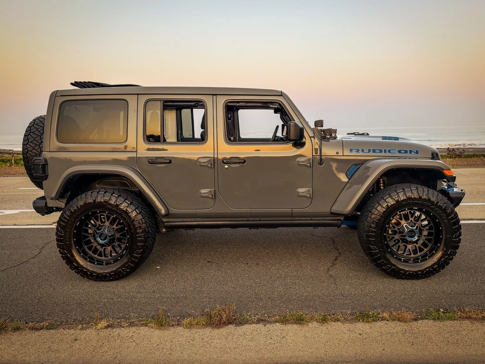 2021 Jeep - Image 31 of 31