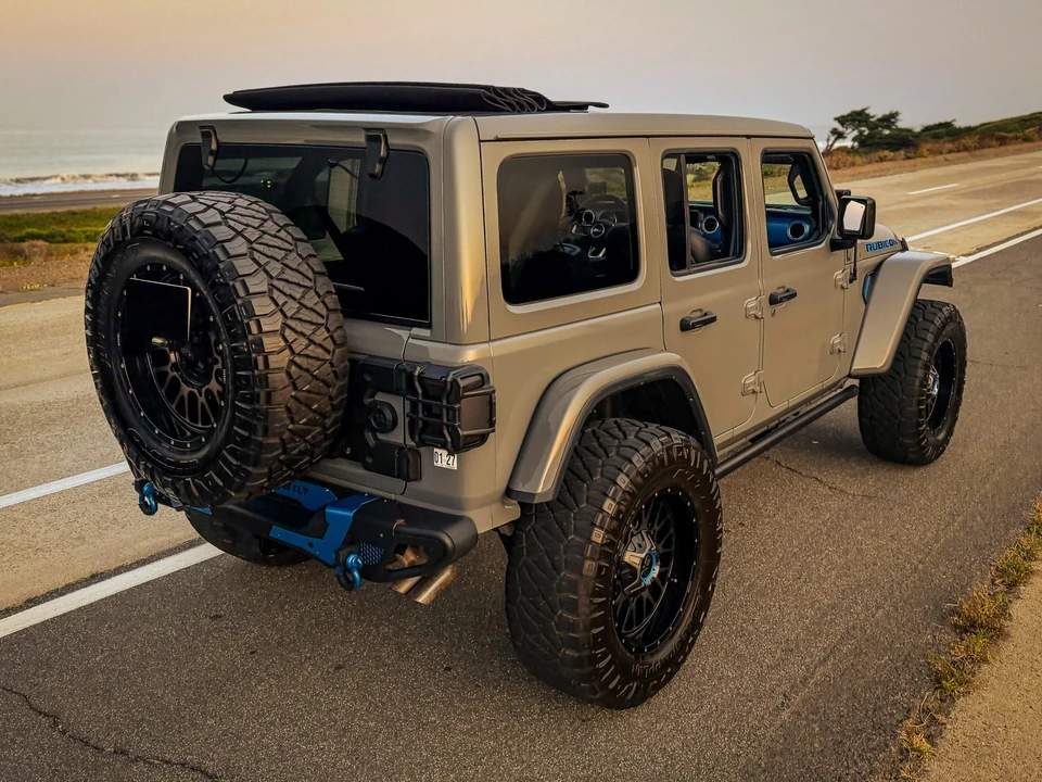 2021 Jeep - Image 23 of 31