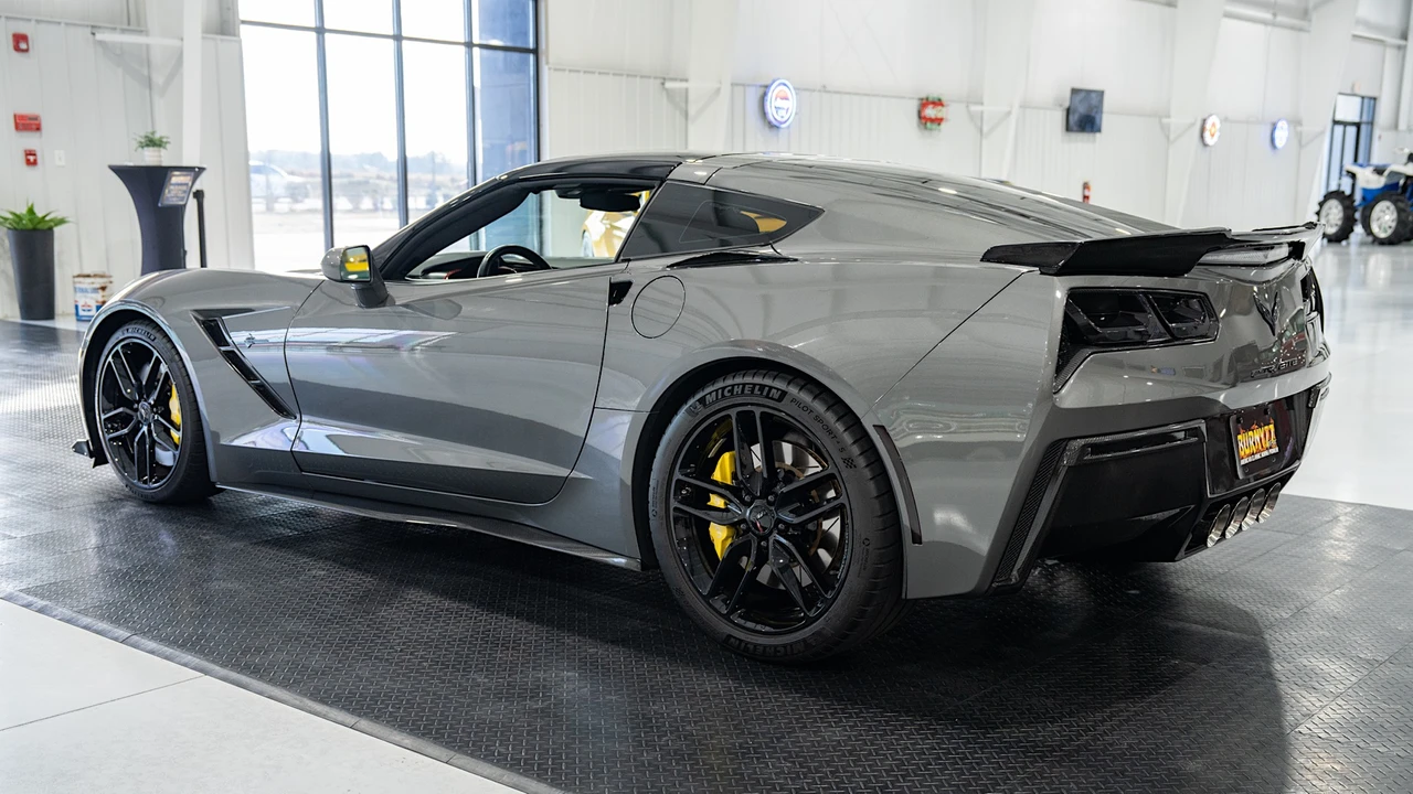 2015 Chevrolet Corvette C7 - Image 13 of 31