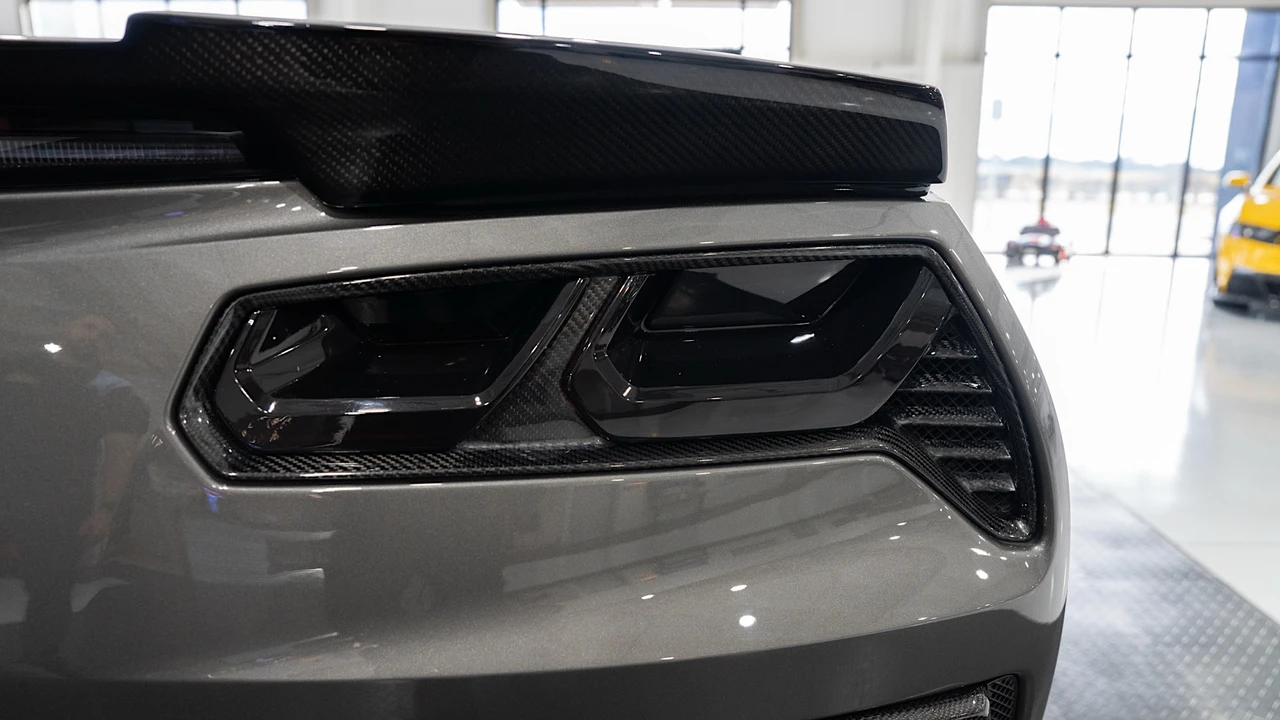2015 Chevrolet Corvette C7 - Image 28 of 31