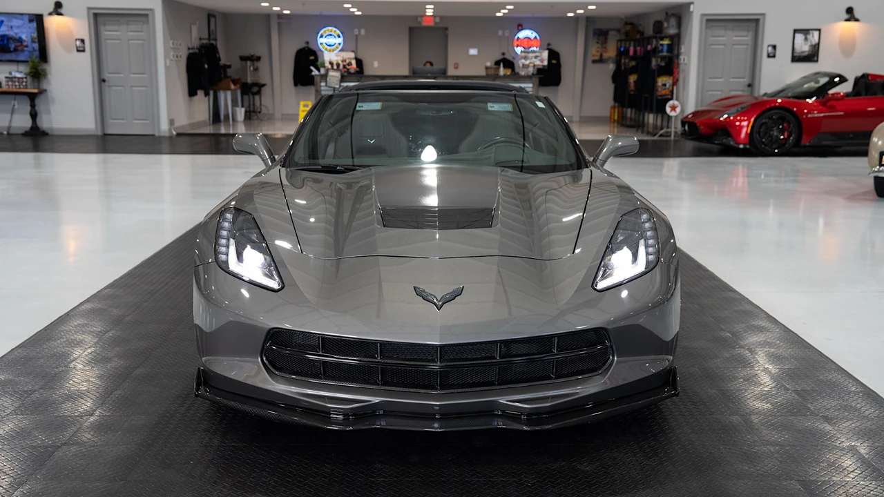 2015 Chevrolet Corvette C7 - Image 5 of 31