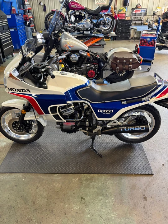 1983 Honda CX - Image 3 of 22