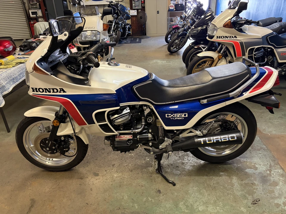 1983 Honda CX - Image 2 of 22