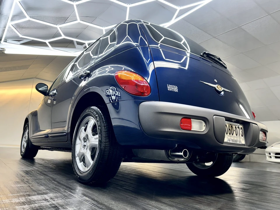2001 Chrysler PT Cruiser - Image 25 of 31