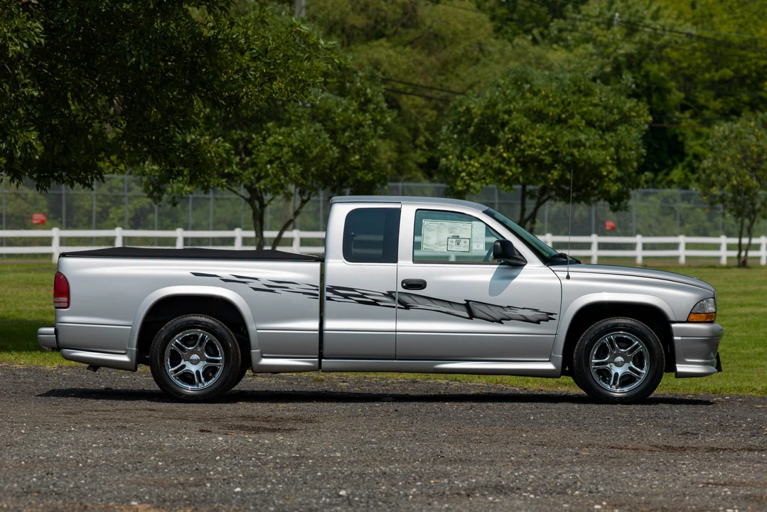 2003 Dodge Dakota 2nd Gen - Image 21 of 31