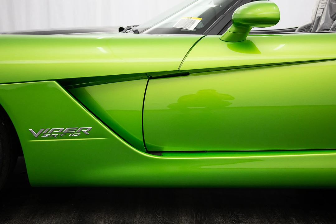 2010 Dodge Viper 4th Gen - Image 29 of 31