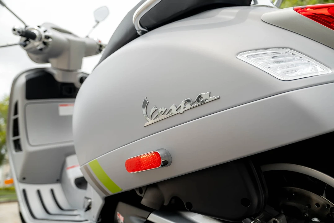 2023 Vespa Super & Primavera & P - Image 15 of 31
