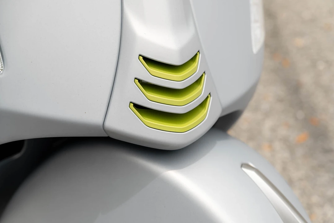 2023 Vespa Super & Primavera & P - Image 20 of 31