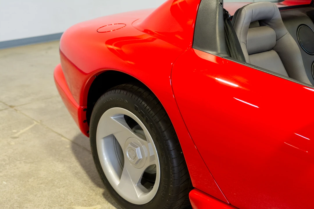 1993 Dodge Viper 1st Gen - Image 16 of 31