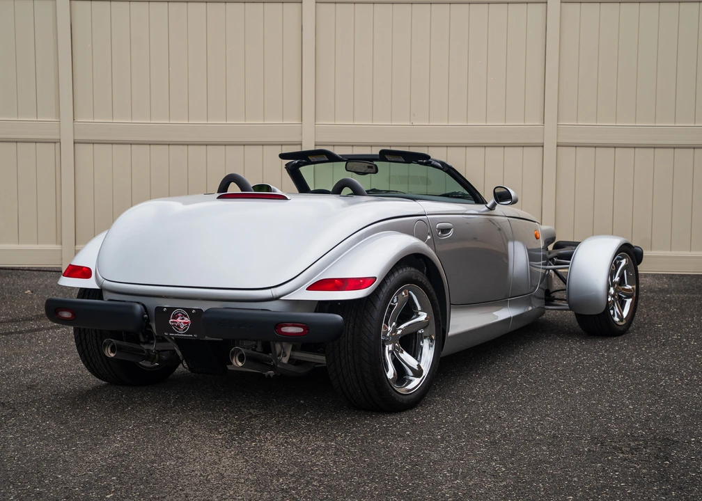 2002 Plymouth Prowler - Image 17 of 31