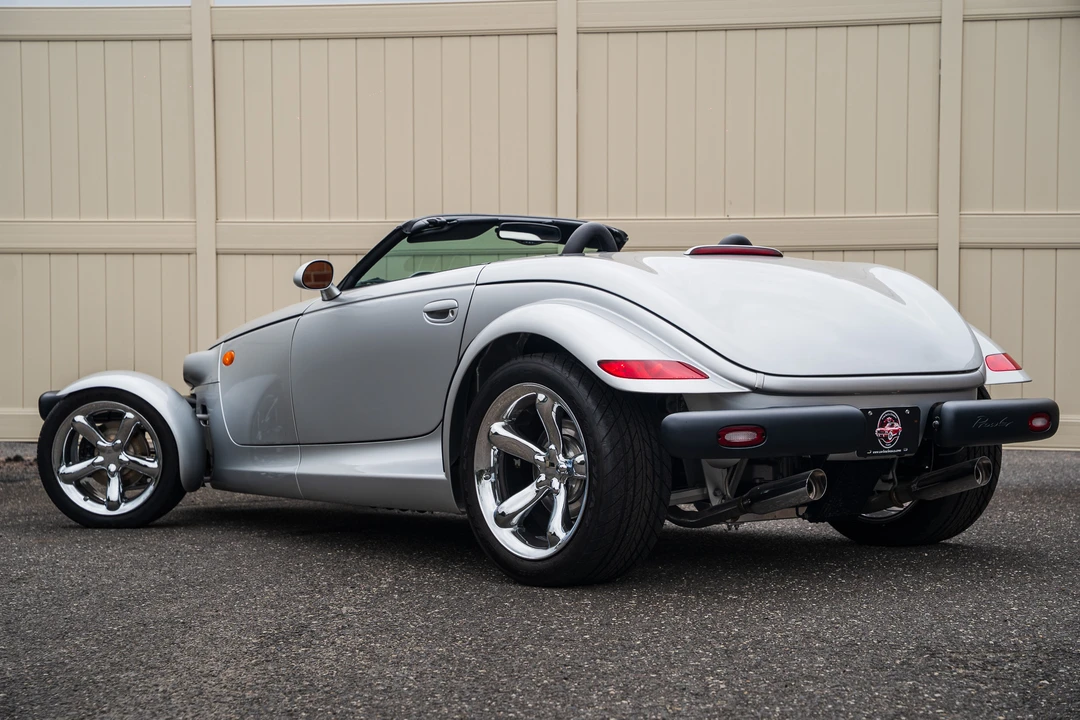 2002 Plymouth Prowler - Image 21 of 31