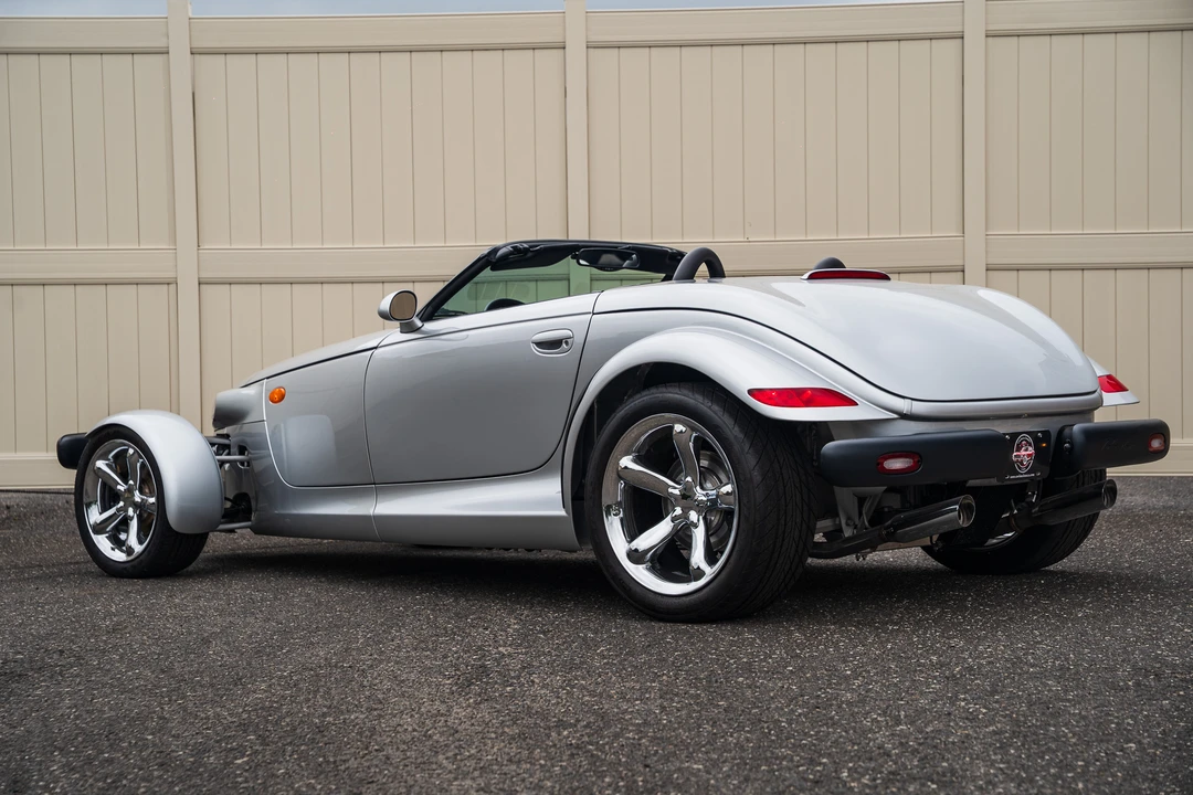 2002 Plymouth Prowler - Image 24 of 31