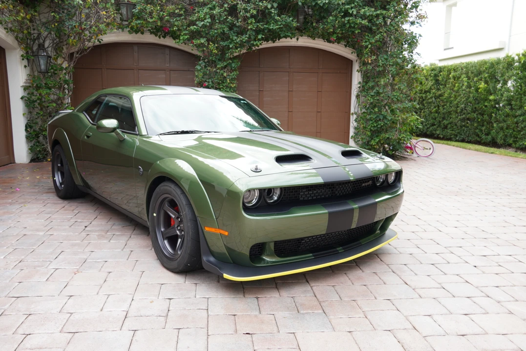 2022 Dodge Challenger SRT Demon & Super Stock 3rd Gen - Image 9 of 31