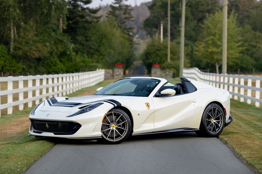 2023 Ferrari 812 GTS - Image 7 of 31