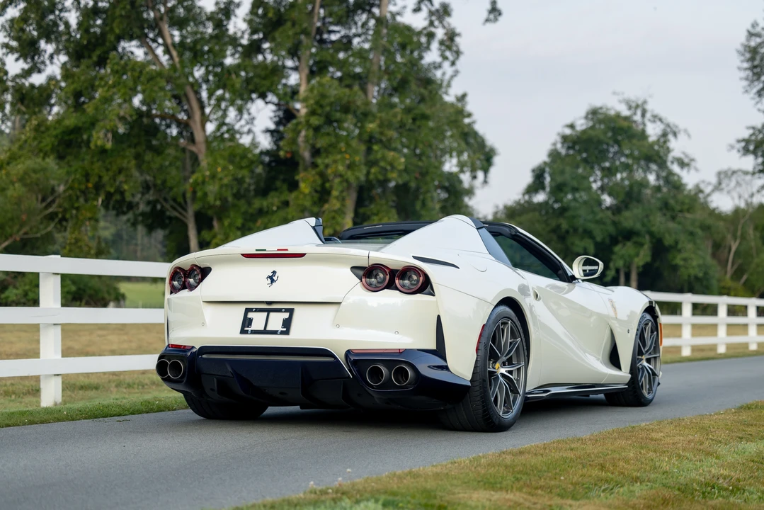 2023 Ferrari 812 GTS - Image 17 of 31