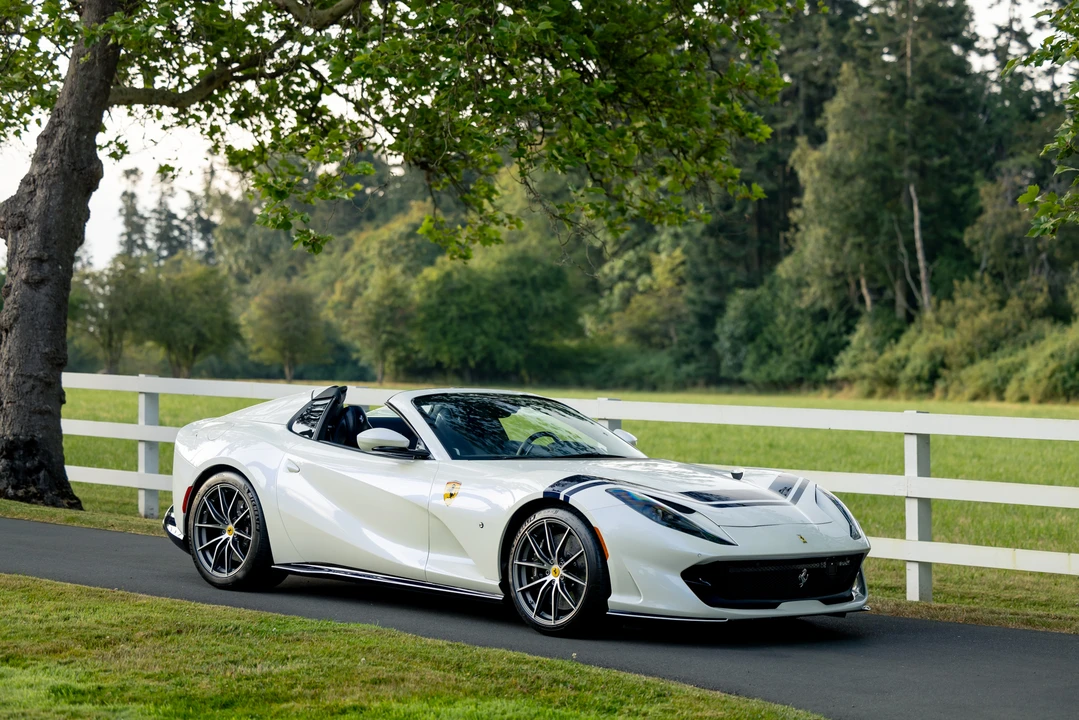 2023 Ferrari 812 GTS - Image 23 of 31