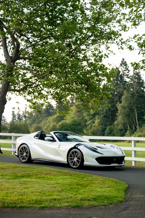 2023 Ferrari 812 GTS - Image 19 of 31