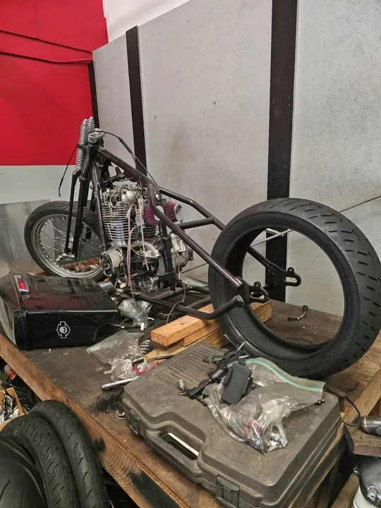 1980 Yamaha XS - Image 2 of 3