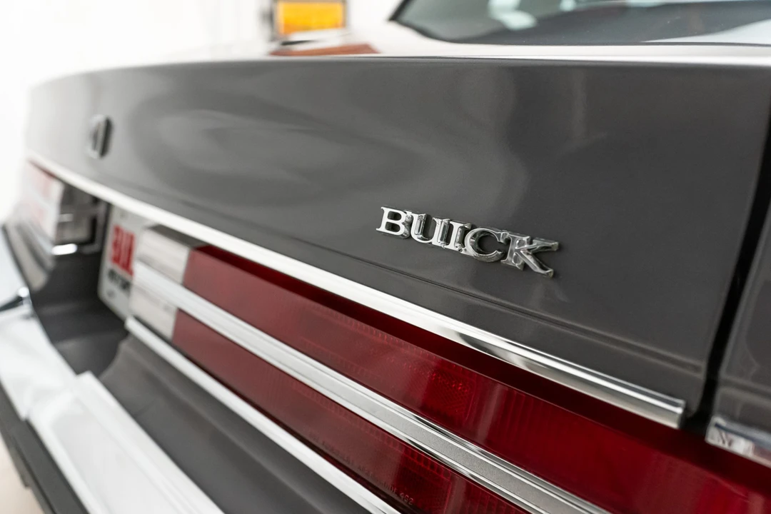 1986 Buick Regal - Image 24 of 31