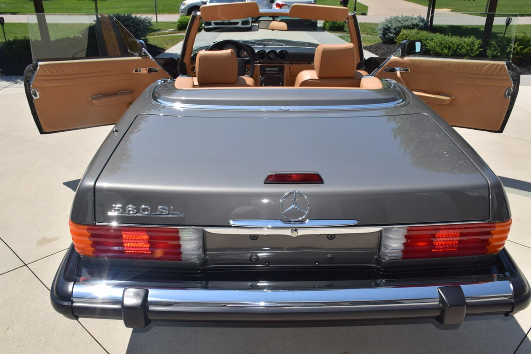 1988 Mercedes-Benz R107 SL-Class - Image 14 of 31