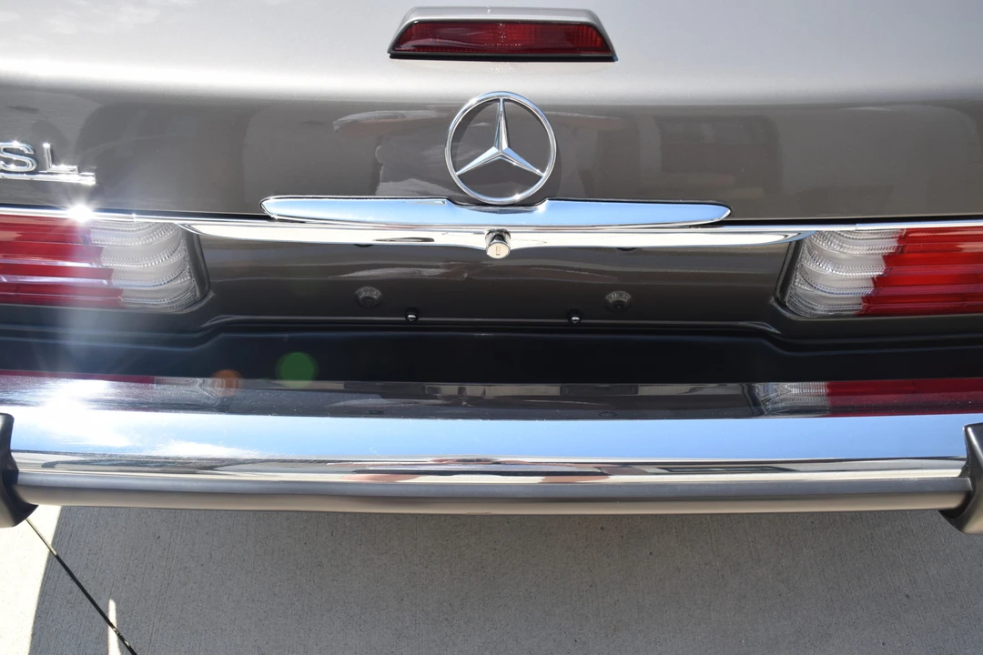 1988 Mercedes-Benz R107 SL-Class - Image 21 of 31